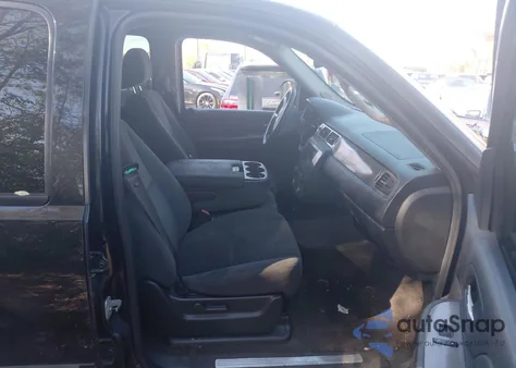 2008 Chevrolet Tahoe C1500 from USA, damaged, VIN 1GNFC13C98R271053